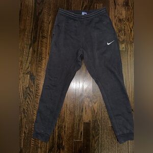 nike jogger sweatpants